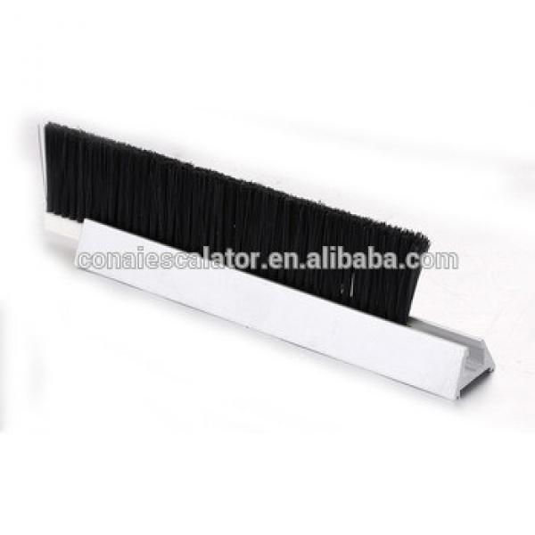 CNSB-013 Escalator safety skirt panel brush in straight line with single Nylon brush and 27 mm Aluminum base #1 image