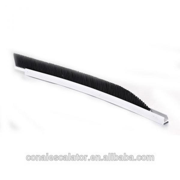 CNSB-016 Escalator skirt panel safe brush curving line skirt brush with single Nylon brush, 20 mm Aluminum base #1 image