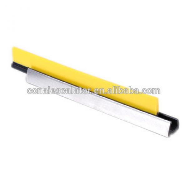 CNSB-019 Escalator safety skirt panel brush in straight line with plastic brush and 20 mm Aluminum base #1 image