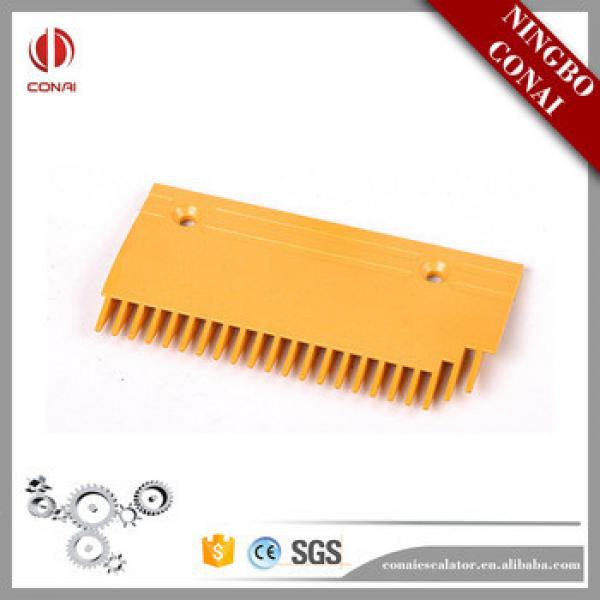 CNPCP-245 Fujitec Length 202.5mm 22T Escalator Plastic Comb Plate #1 image