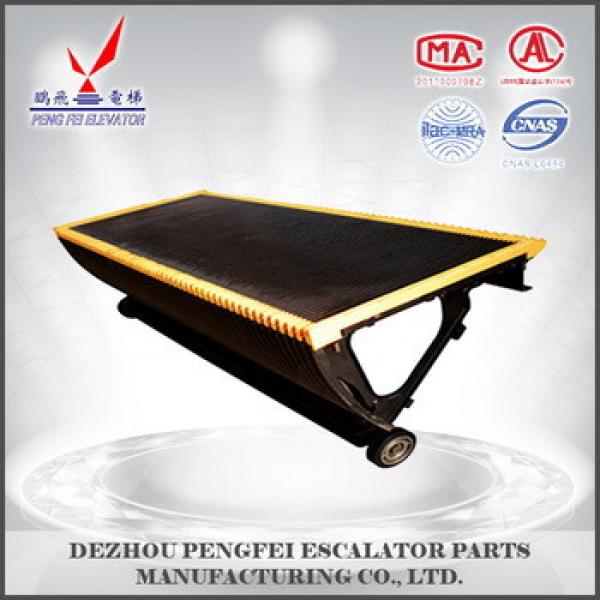 Pengfei factory product escalator parts : Hitachi step/good quality/yellow side #1 image