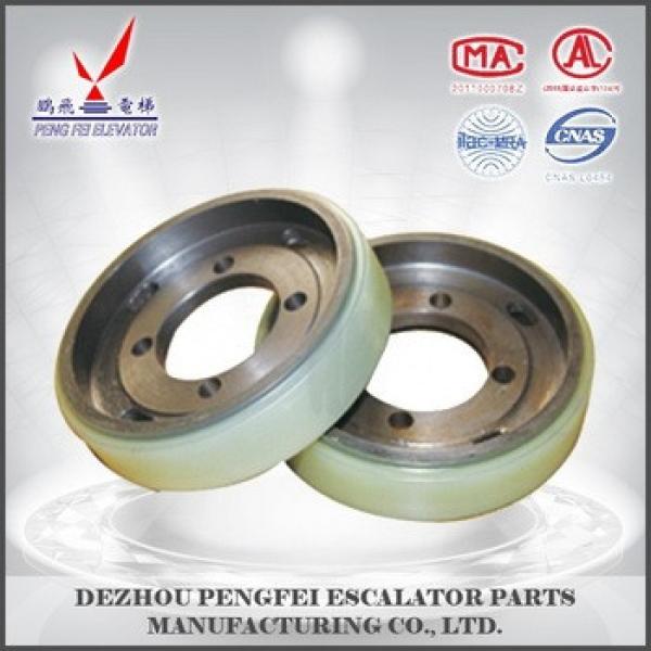 China suppliers hitachi wheels Hitachi driving wheel /driving rollers/escalator square parts #1 image