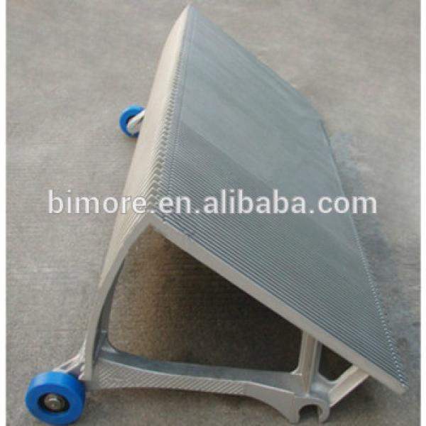 30554000 BIMORE Escalator aluminum step for Thyssen #1 image